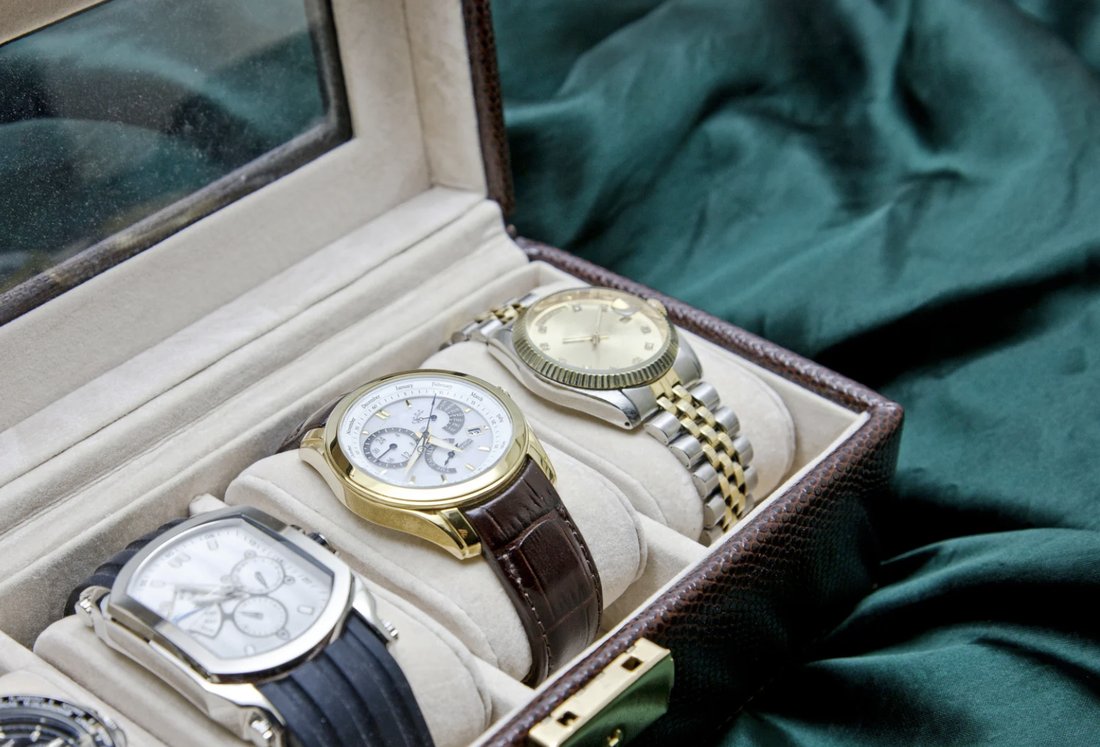 Wertgegenst&auml;nde: Schmuck, Gold, Uhren